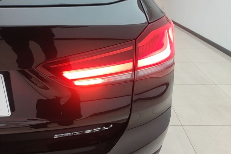 BMW X1 2021 #8 BMW X1 2021 car image #8
