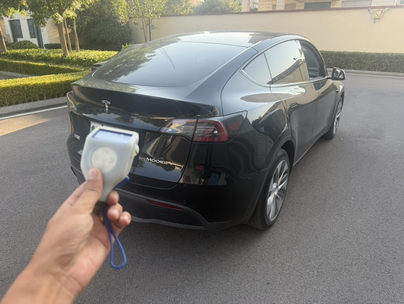 Tesla Model Y 2021 #6 Tesla Model Y 2021 car image #6