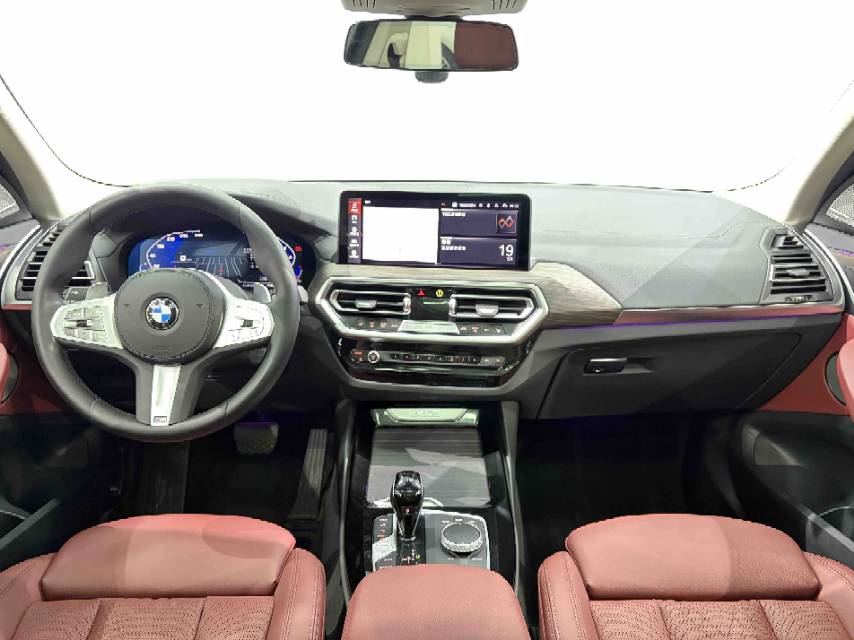 BMW X3 2022 car image #3