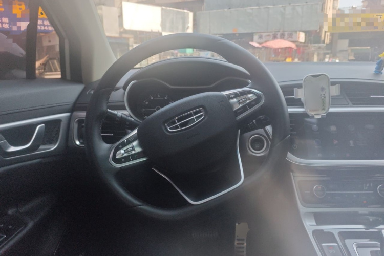 GEELY Emgrand GS 2020 car image #11
