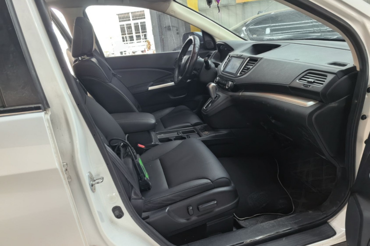 Honda CR-V 2016 immagine di auto #26