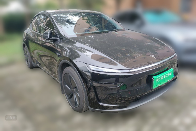 Tesla Model Y 2025 #4 Tesla Model Y 2025 car image #4
