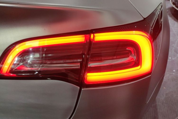 Tesla Model 3 2020 #8 Tesla Model 3 2020 car image #8