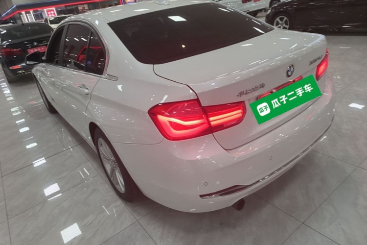 BMW 3 Series 2017 #5 BMW 3 Series 2017 изображение автомобиля #5