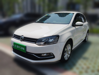 Volkswagen Polo 2016 car image 