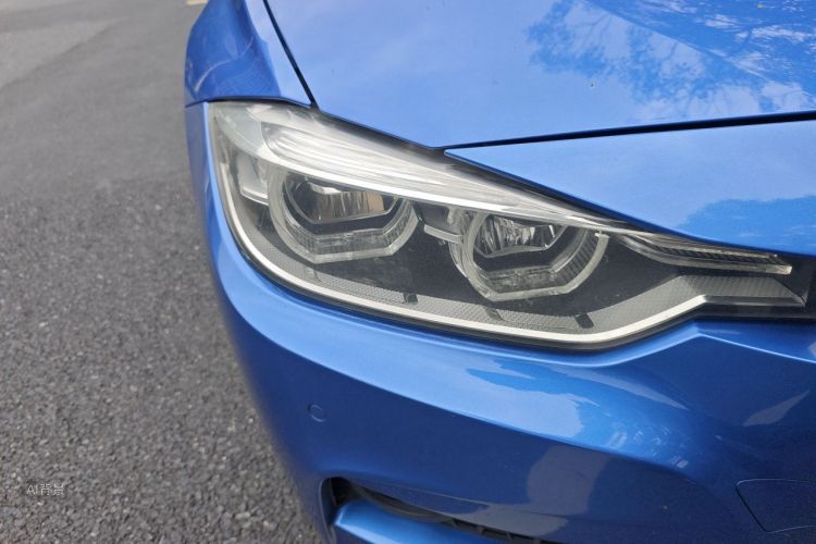 BMW 3 Series 2017 car image #8