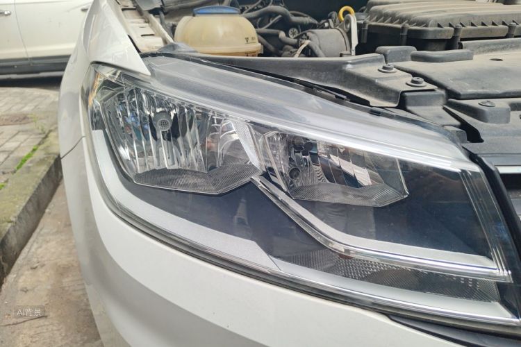 Volkswagen Santana 2020 car image #8