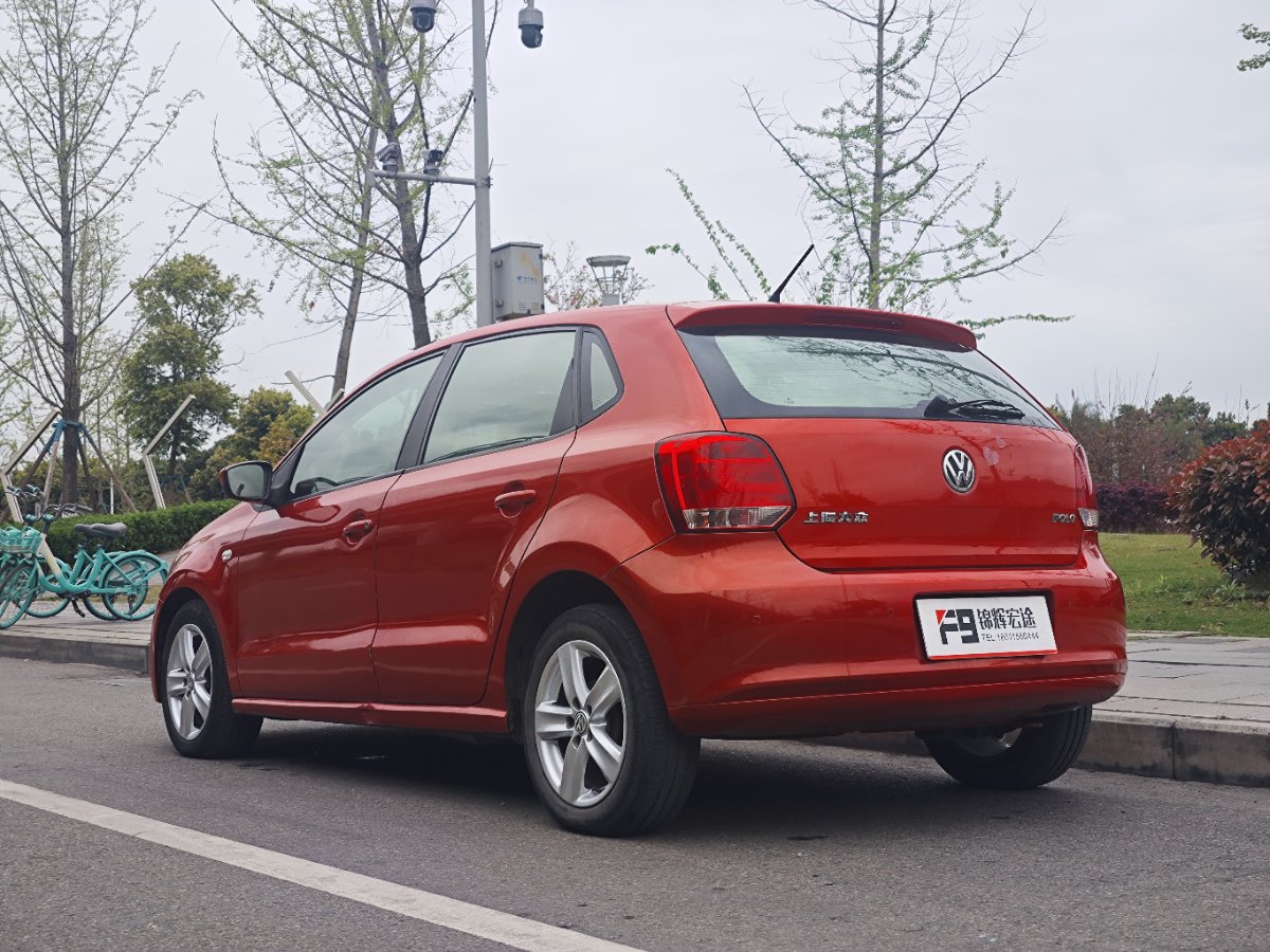 Volkswagen Polo 2011 #5 Volkswagen Polo 2011 car image #5