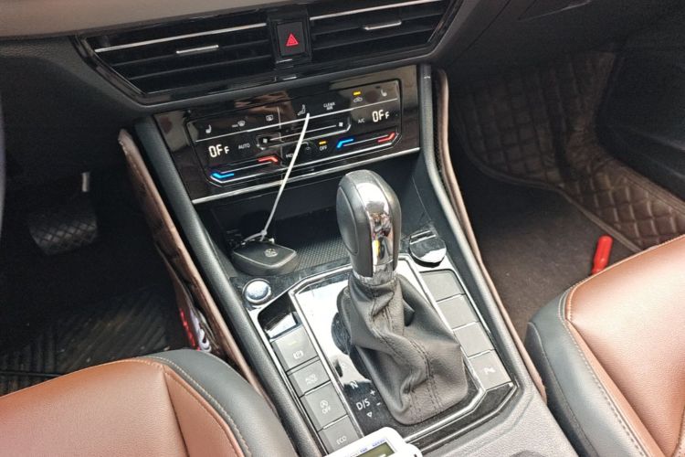 Volkswagen Lavida 2021 #14 Volkswagen Lavida 2021 car image #14
