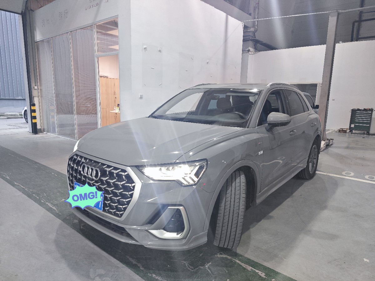 Audi Q3 2024 Audi Q3 2024 immagine di auto