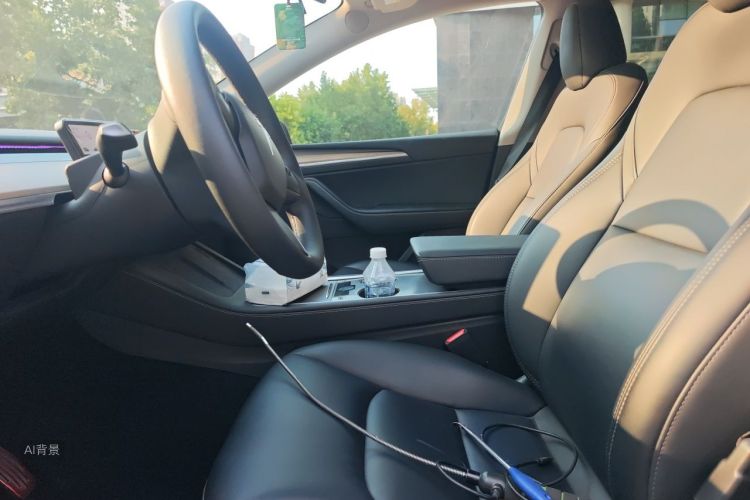 Tesla Model Y 2023 #17 Tesla Model Y 2023 car image #17
