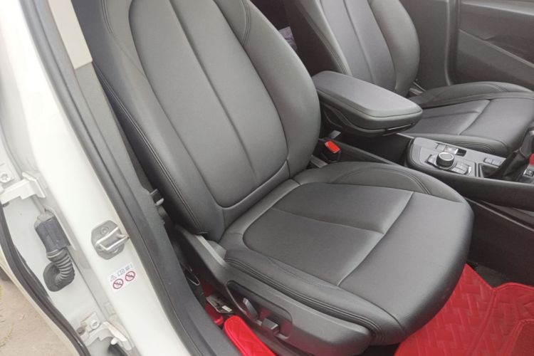 BMW X1 2019 #24 BMW X1 2019 car image #24
