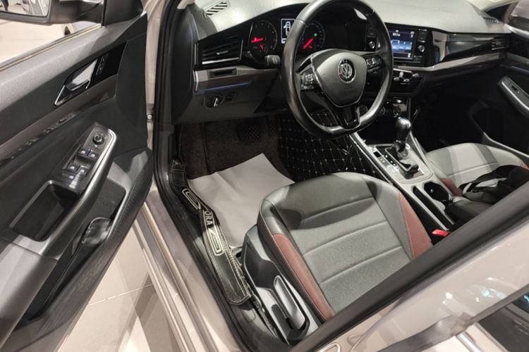 Volkswagen Bora 2019 #18 Volkswagen Bora 2019 car image #18