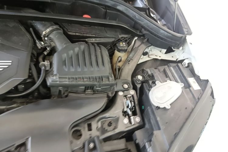 BMW X1 2023 car image #24