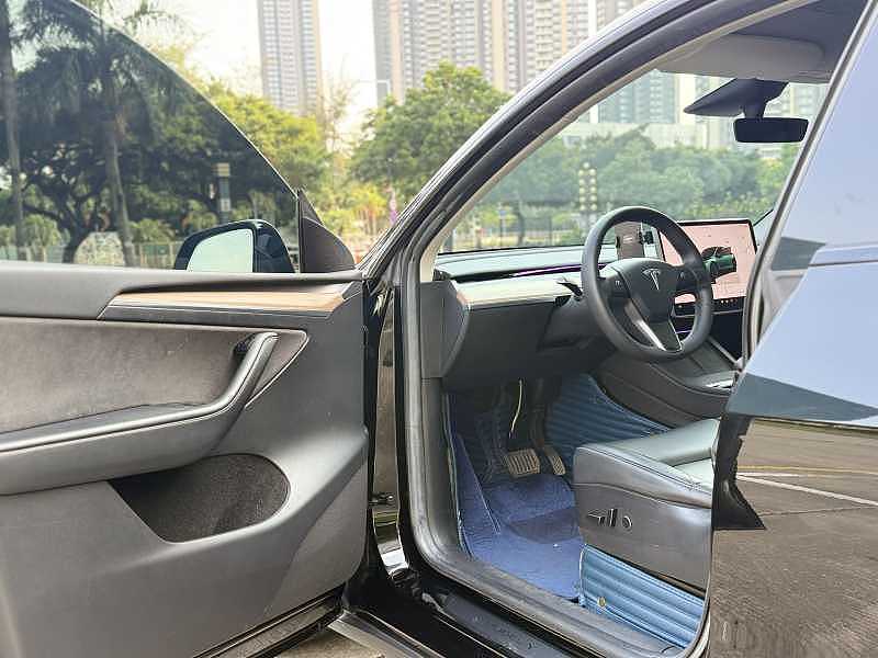 Tesla Model Y 2018 #8 Tesla Model Y 2018 car image #8