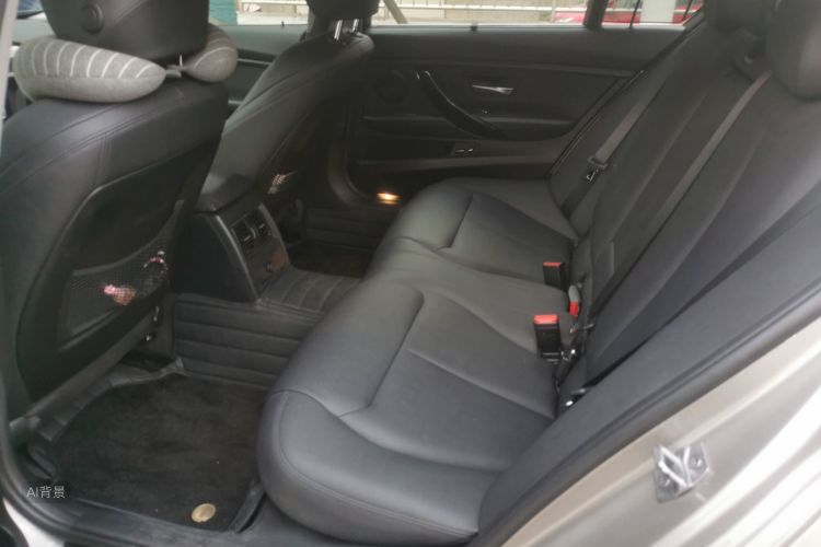 BMW 3 Series 2018 #19 BMW 3 Series 2018 car image #19