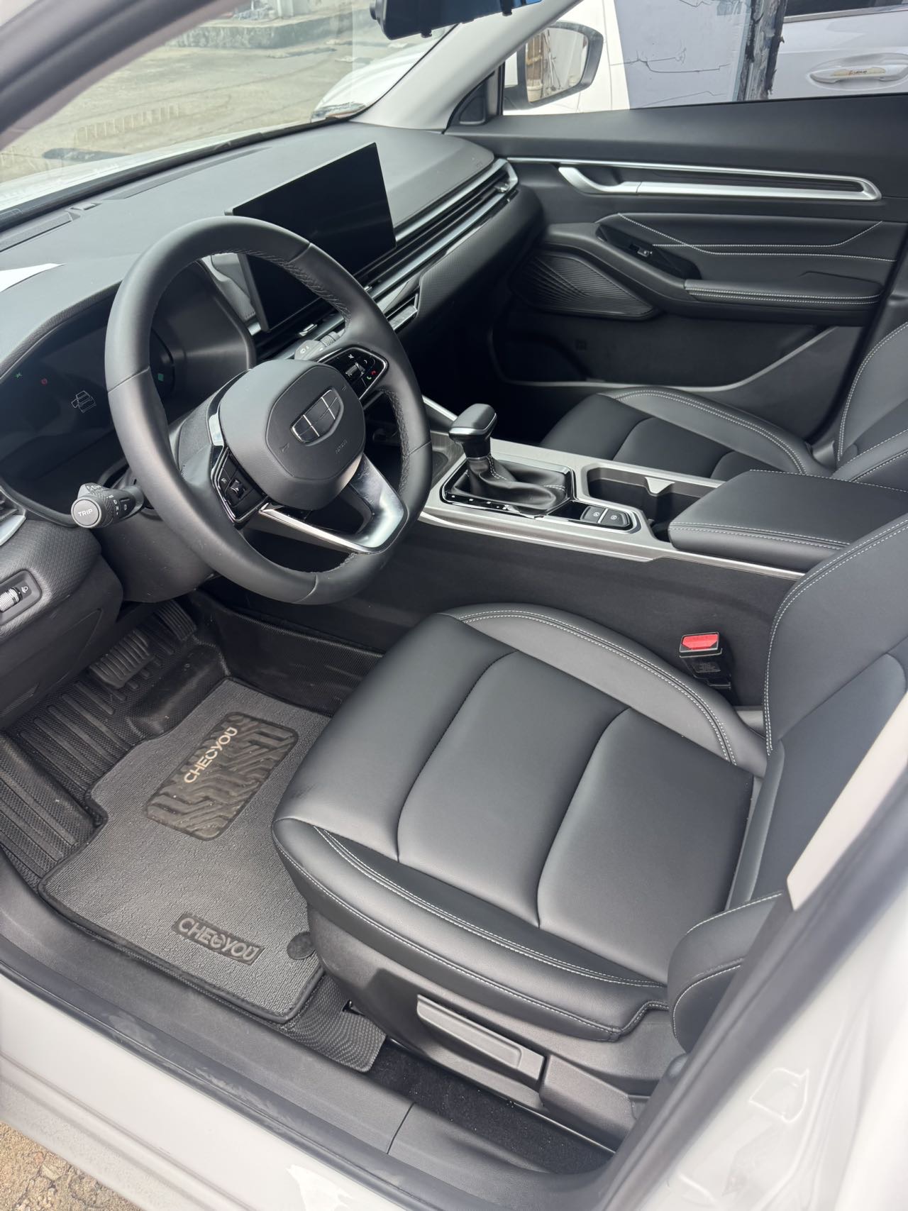 GEELY Emgrand 2025 #3 GEELY Emgrand 2025 car image #3