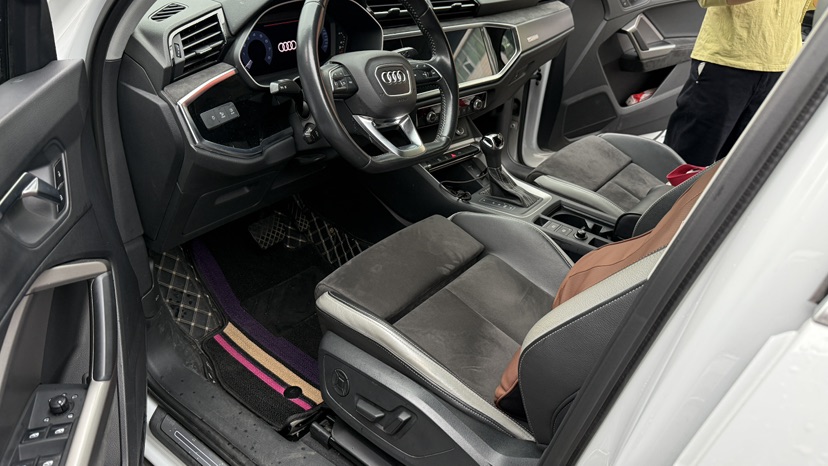 Audi Q3 2020 #9 Audi Q3 2020 car image #9