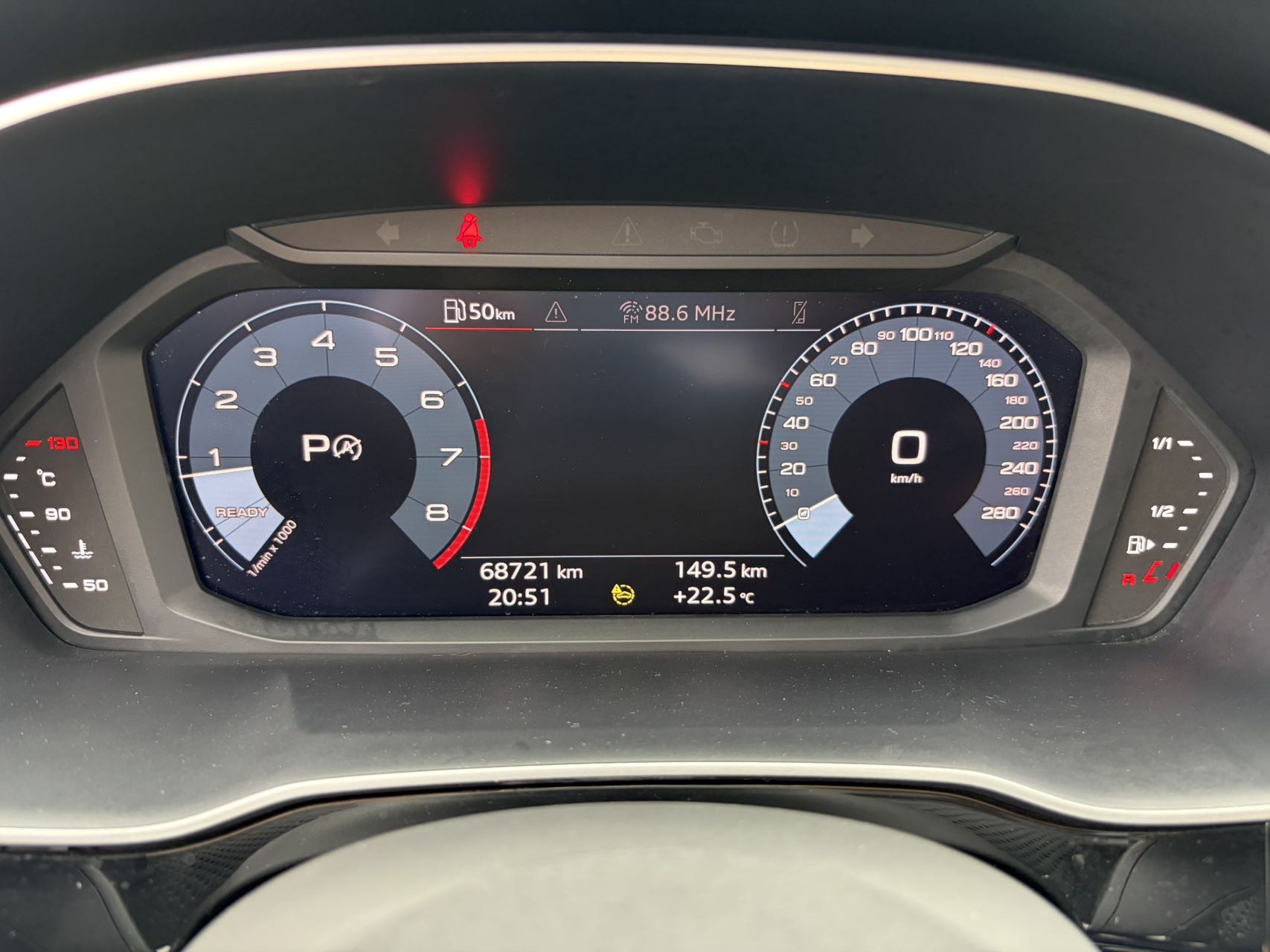 Audi Q3 Sportback 2022 #10 Audi Q3 Sportback 2022 car image #10