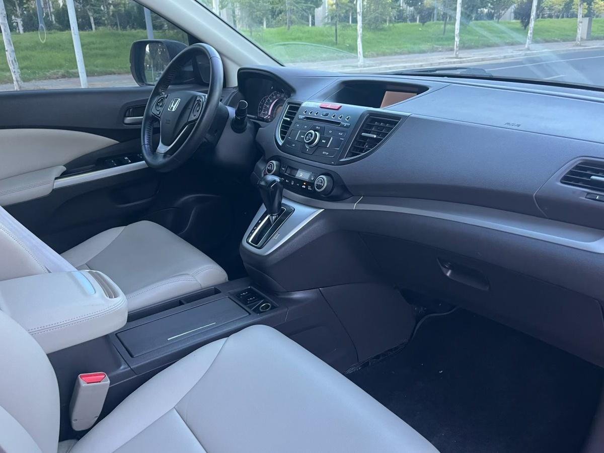 Honda CR-V 2015 car image #3