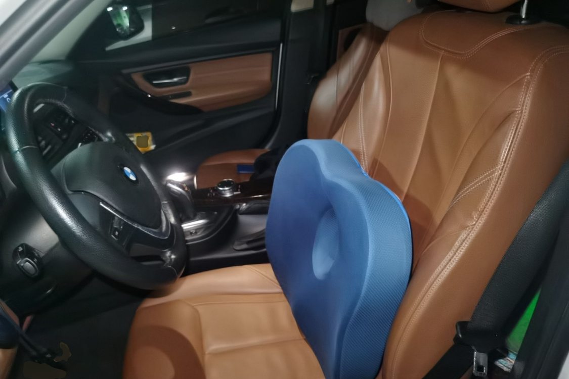 BMW 3 Series 2015 car image #18