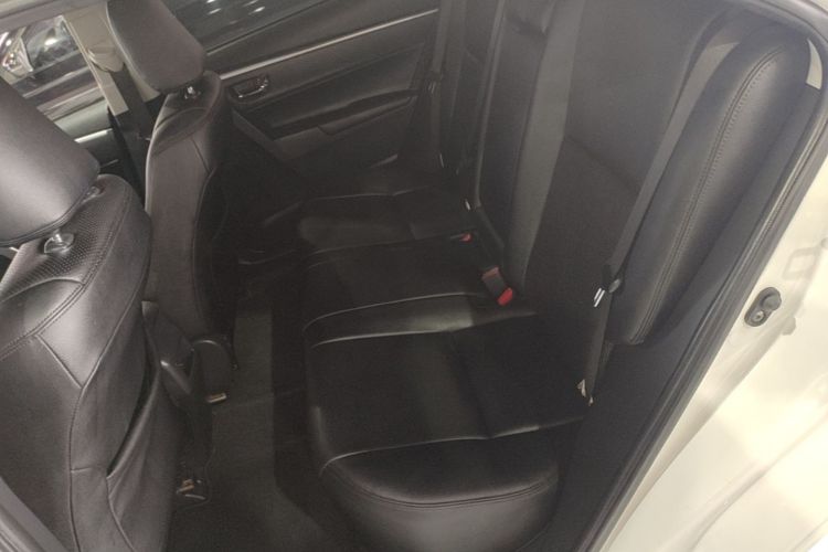 Toyota Corolla 2019 car image #17