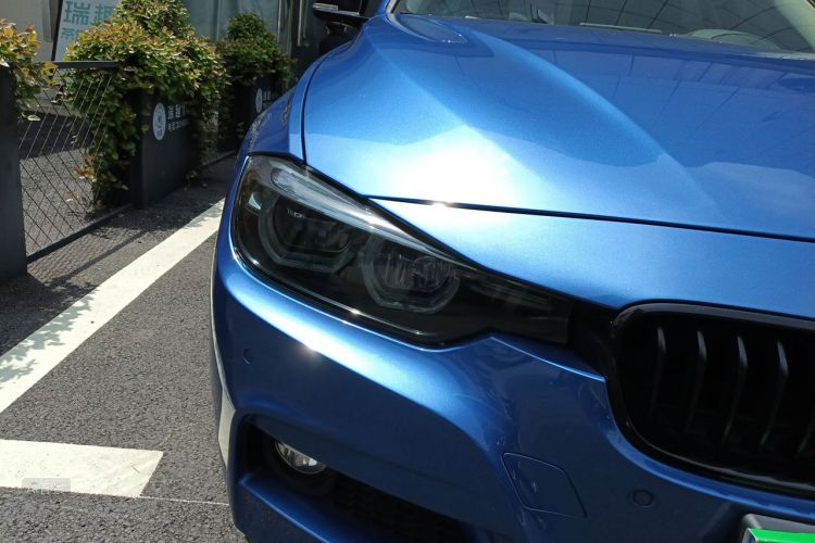 BMW 3 Series 2019 #8 BMW 3 Series 2019 car image #8