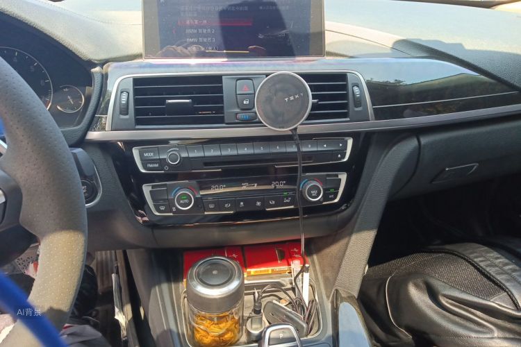 BMW 3 Series 2019 #15 BMW 3 Series 2019 car image #15