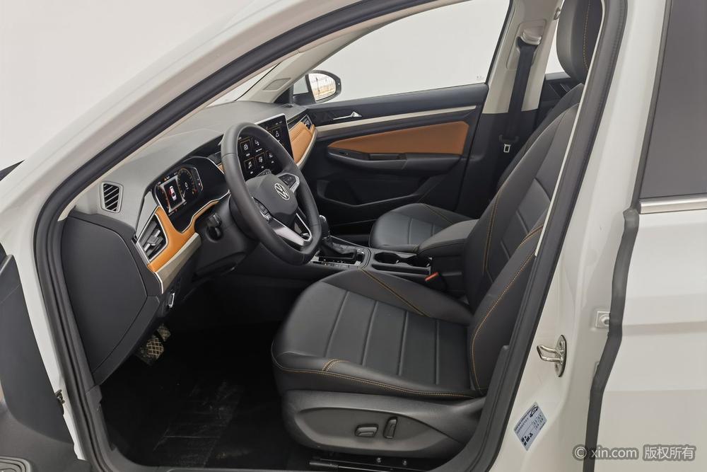 Volkswagen Bora 2024 car image #17