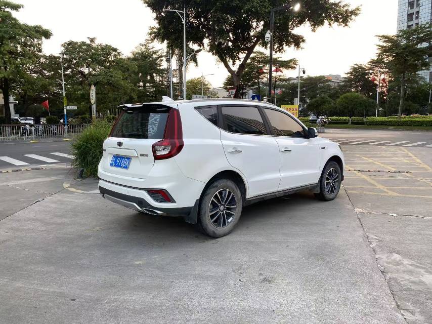 GEELY Vision X6 2019 #2 GEELY Vision X6 2019 imagen de coche #2