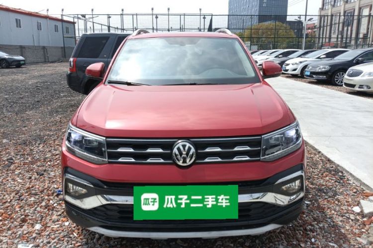 Volkswagen T-Cross 2020 car image #3