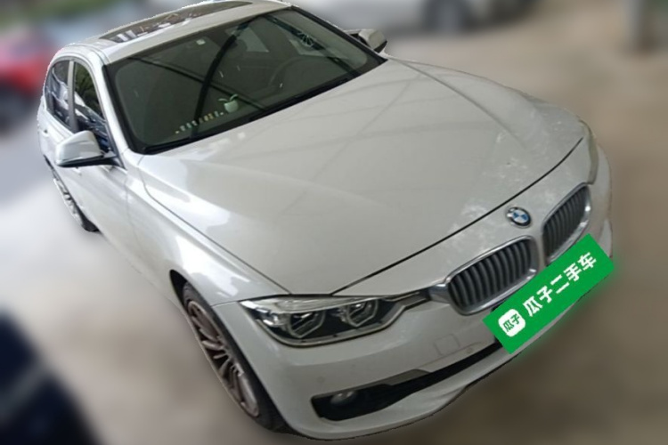 BMW 3 Series 2018 #4 BMW 3 Series 2018 car image #4