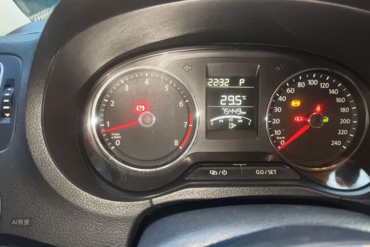Volkswagen Polo 2016 car image #14