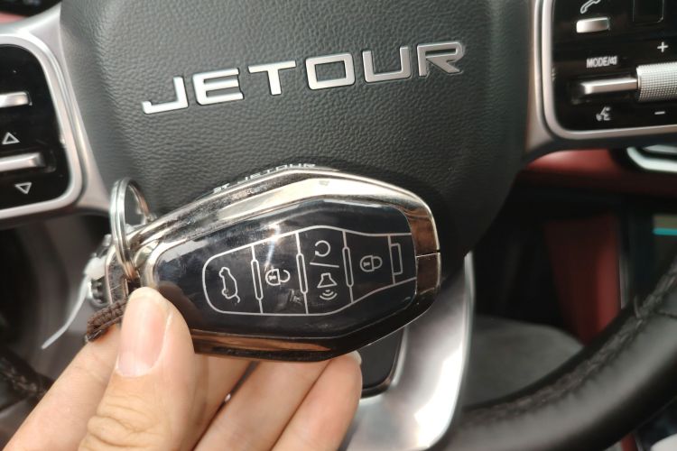 Jetour X70 PLUS 2024 car image #9