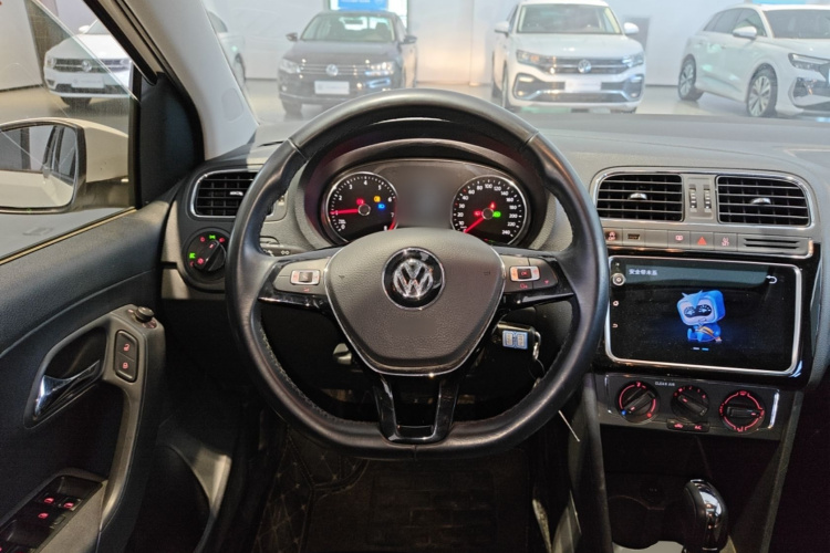 Volkswagen Polo 2019 #11 Volkswagen Polo 2019 car image #11