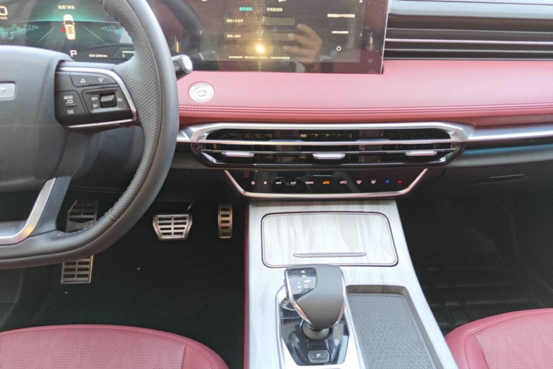 Jetour X70 PLUS 2023 #19 Jetour X70 PLUS 2023 car image #19