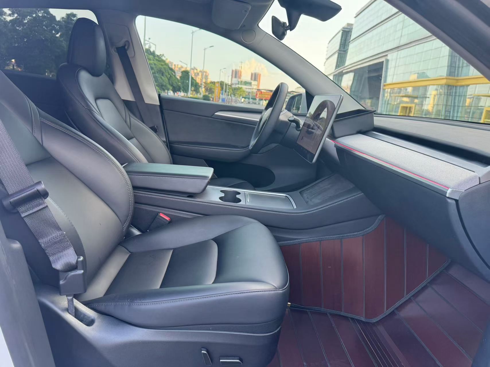 2024 car image #2