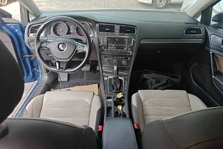 Volkswagen Golf 2017 #10 Volkswagen Golf 2017 car image #10