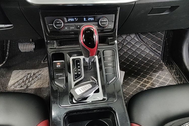 GEELY Emgrand GS 2020 car image #14
