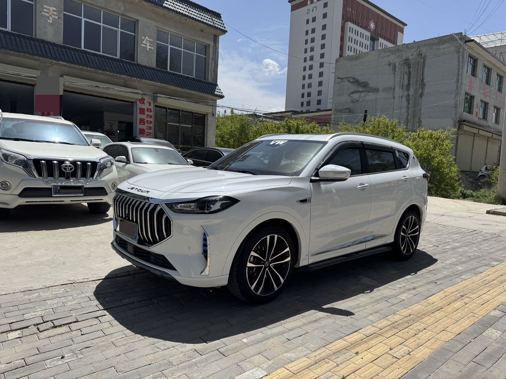 Jetour X70 PLUS 2024 Jetour X70 PLUS 2024 car image