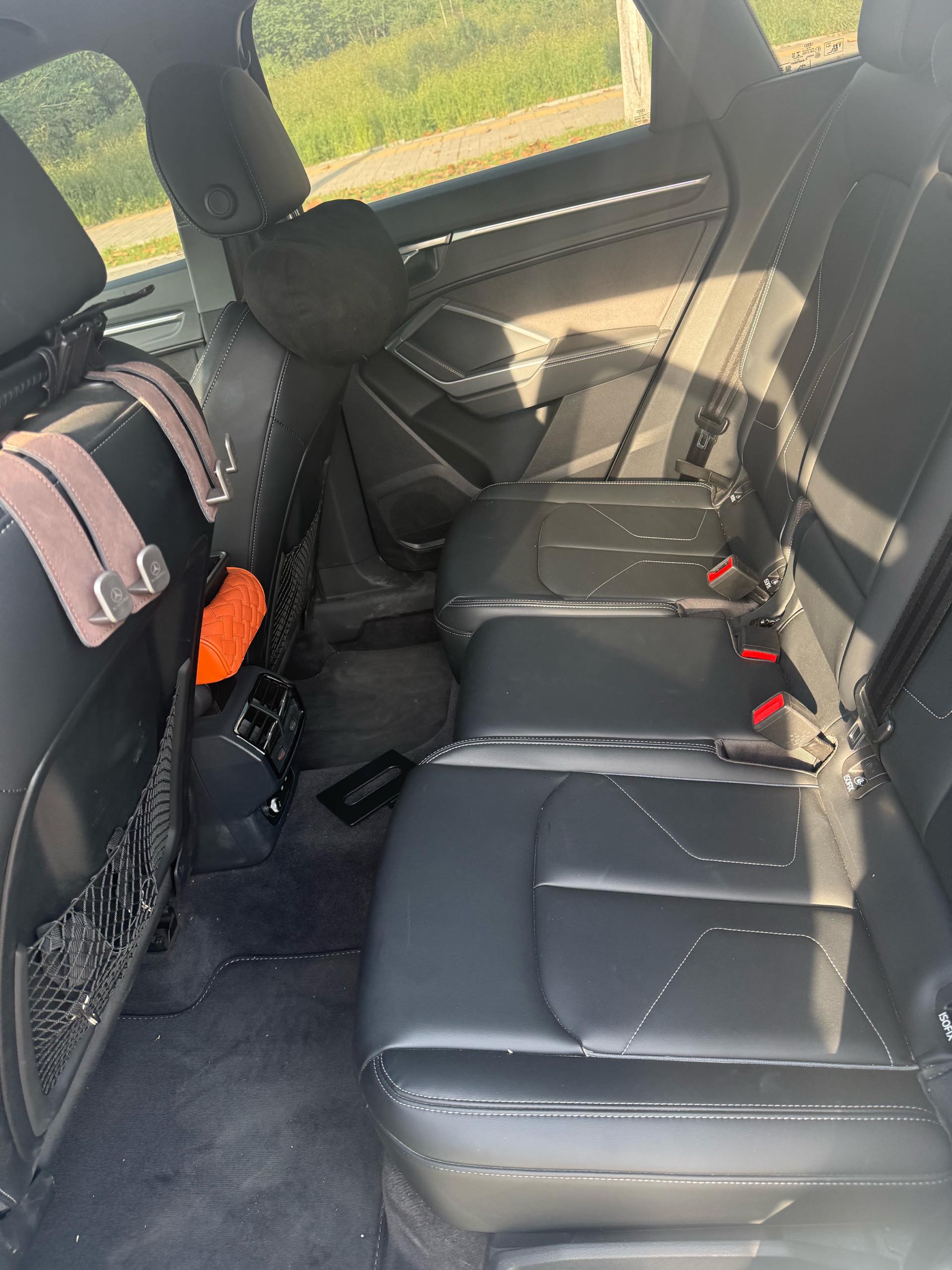 Audi Q3 2024 car image #8