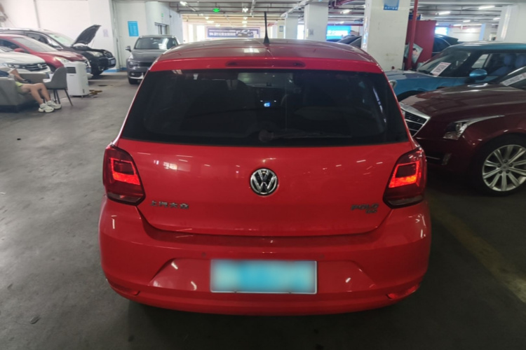 Volkswagen Polo 2018 car image #6