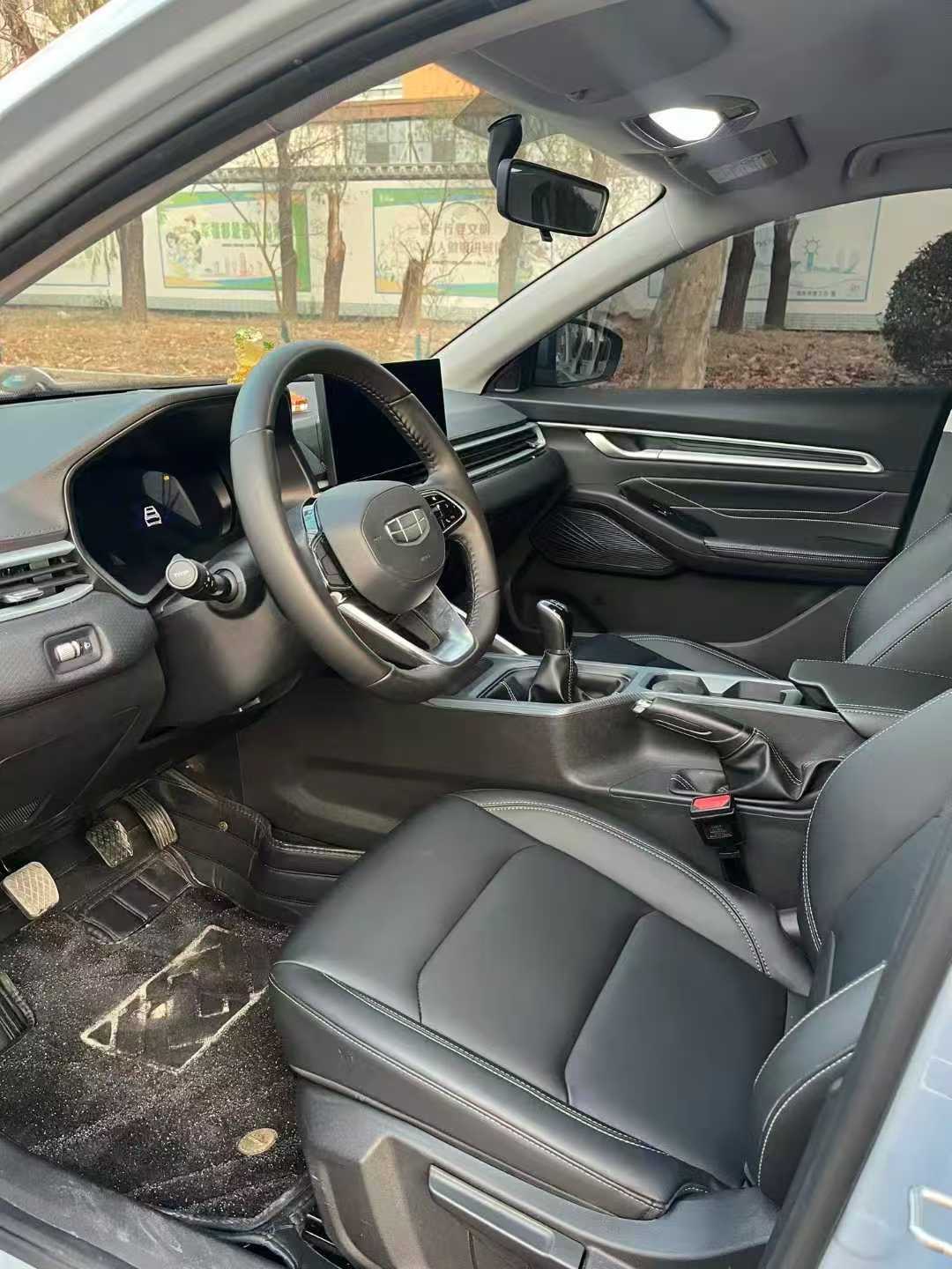 GEELY Emgrand 2024 image de voiture #4