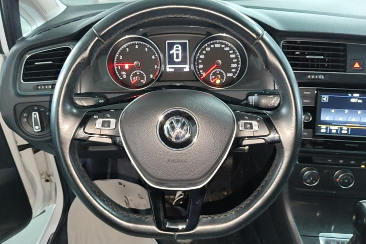 Volkswagen Golf 2018 #15 Volkswagen Golf 2018 car image #15