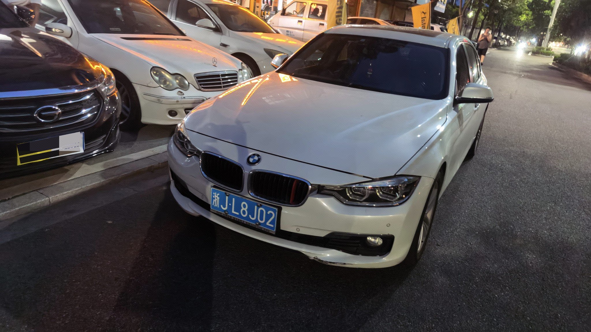 BMW 3 Series 2017 car image 