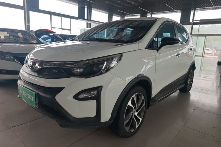 BYD Yuan 2017 #2 BYD Yuan 2017 car image #2