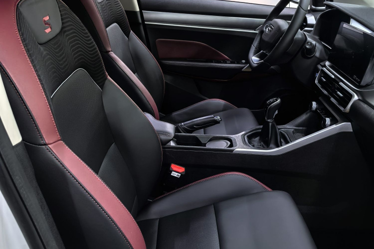 GEELY Coolray 2022 #27 GEELY Coolray 2022 immagine di auto #27