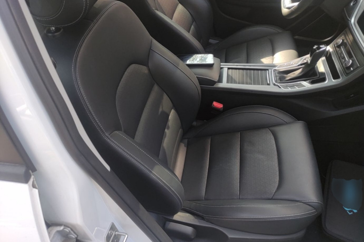 GEELY Emgrand 2021 #24 GEELY Emgrand 2021 image de voiture #24