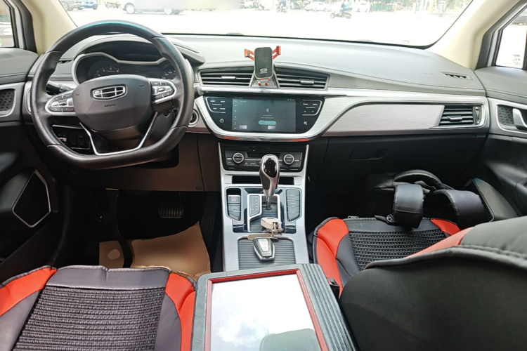 GEELY Emgrand GS 2019 #10 GEELY Emgrand GS 2019 car image #10