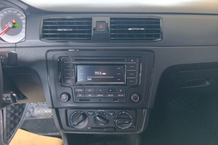 Volkswagen Santana 2018 #13 Volkswagen Santana 2018 car image #13